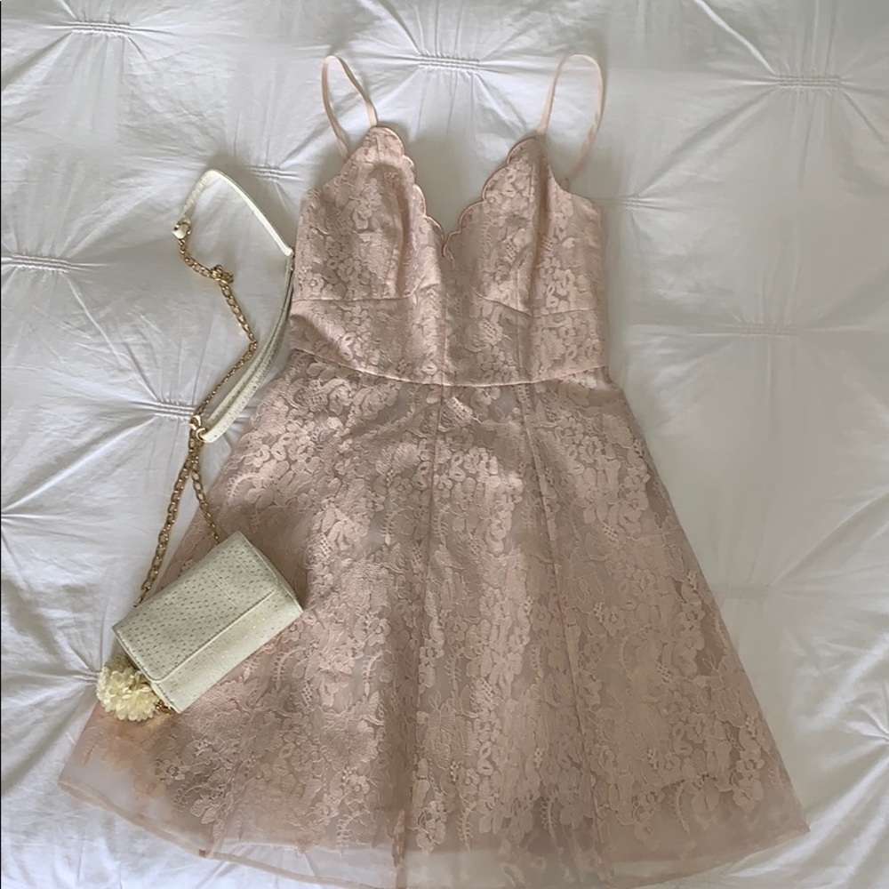 KEEPSAKE LIGHT PINK LACE DRESS